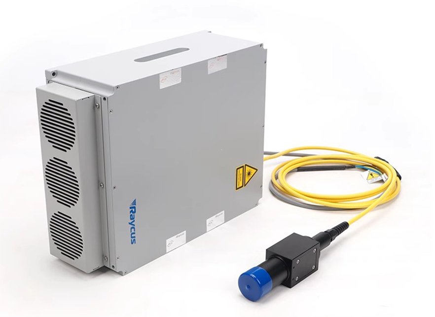 Fiber laser source